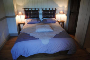 Hotels in Tendu